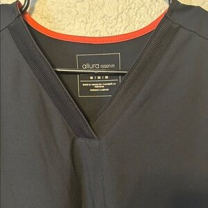 Allura Reserve Black V-Neck scrub Top